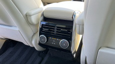 Land Rover Range Rover 3.0 D300 SE 4dr Auto Diesel Estate